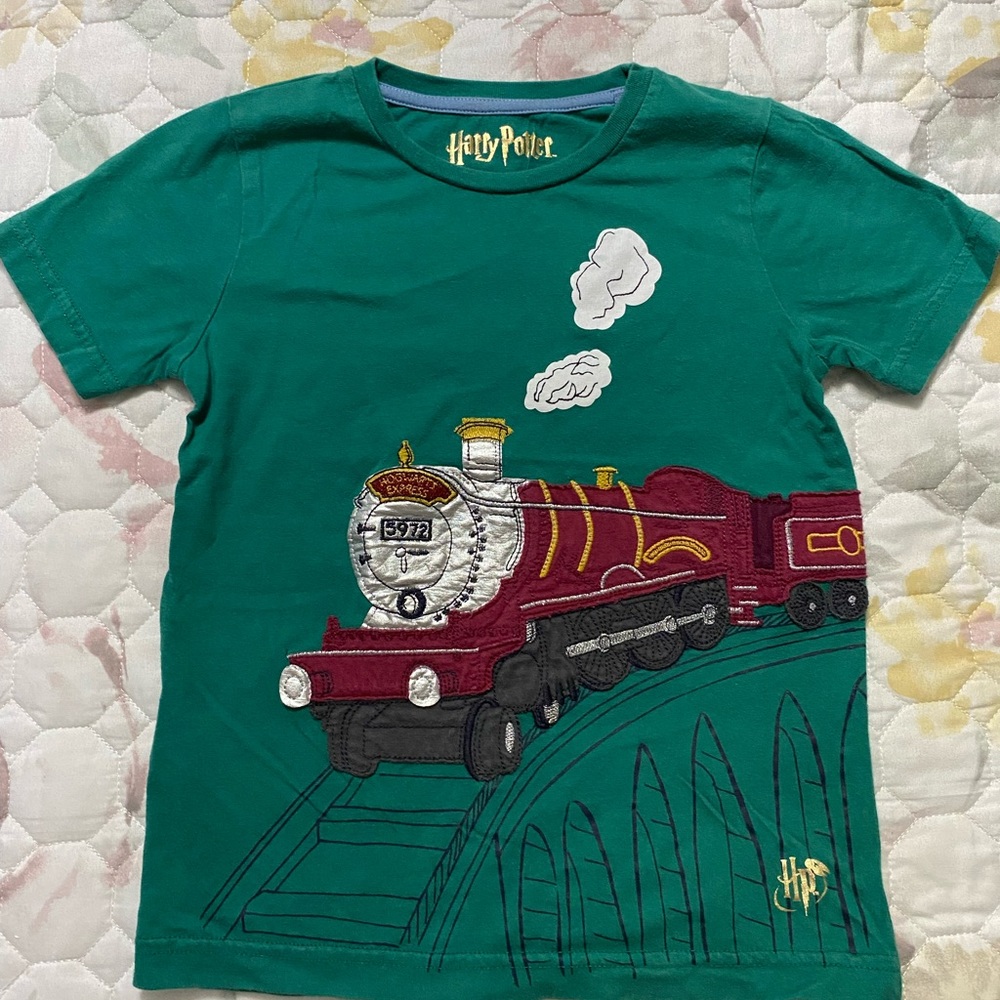 Mini Boden Harry Potter t-shirt size 4-5y